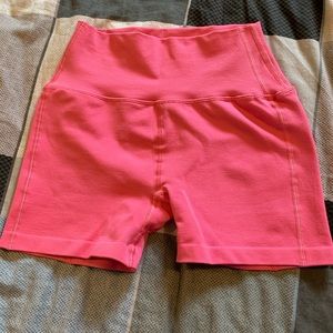 Alphalete OG revival 2020 shorts size small